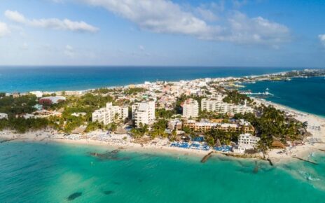 Tours de catamarán en Isla Mujeres