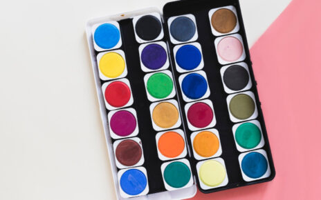 Colores que empiezan con J