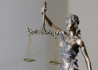 Justicia